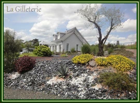 La Gilleterie Apartamento Loireauxence Exterior foto